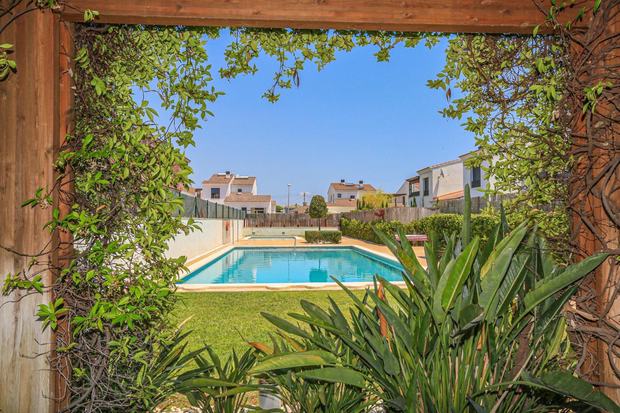 PASSEIG DEL MAR Only Families Cambrils Exterior foto